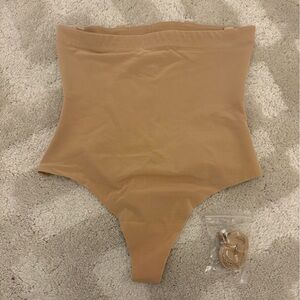 ✨NWOT - Honeylove SuperPower Thong Shapewear